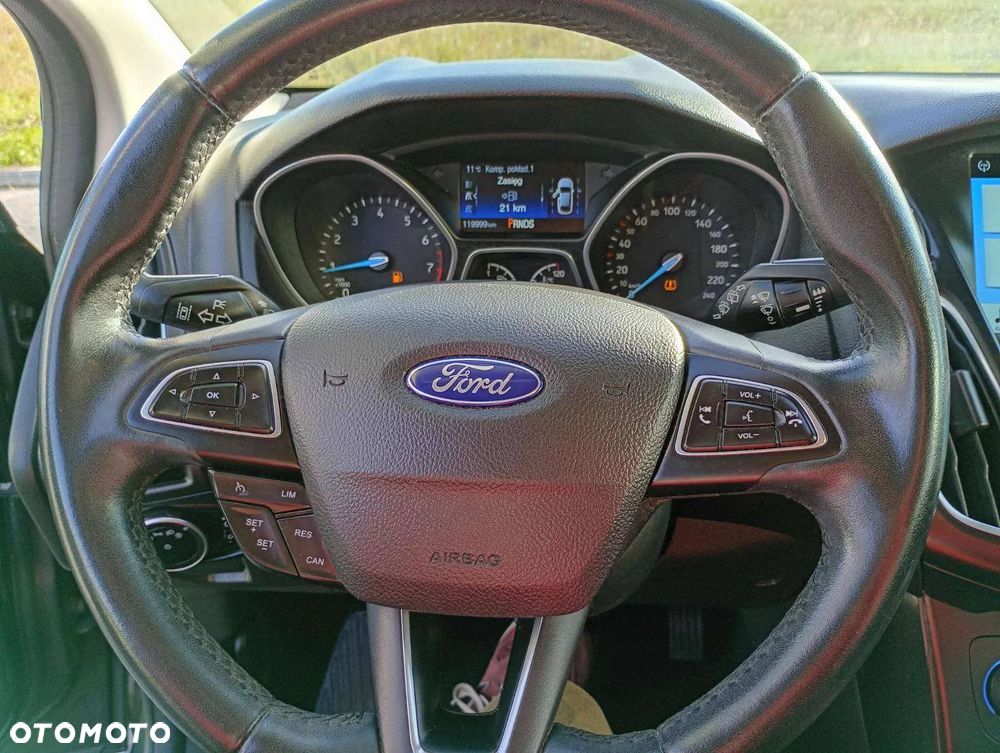 Ford Focus 1.0 EcoBoost Titanium - 16