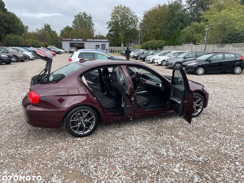 BMW Seria 3 - 12