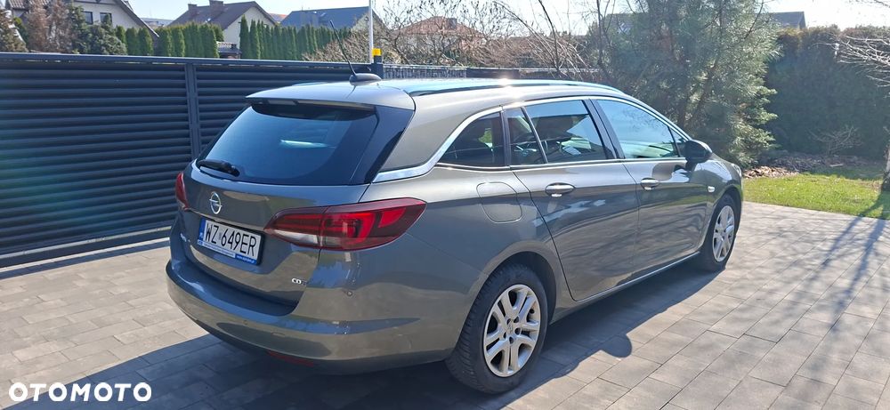 Opel Astra 1.6 CDTI Dynamic - 5