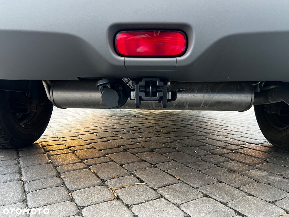 Suzuki Vitara 1.6 Comfort 2WD - 29