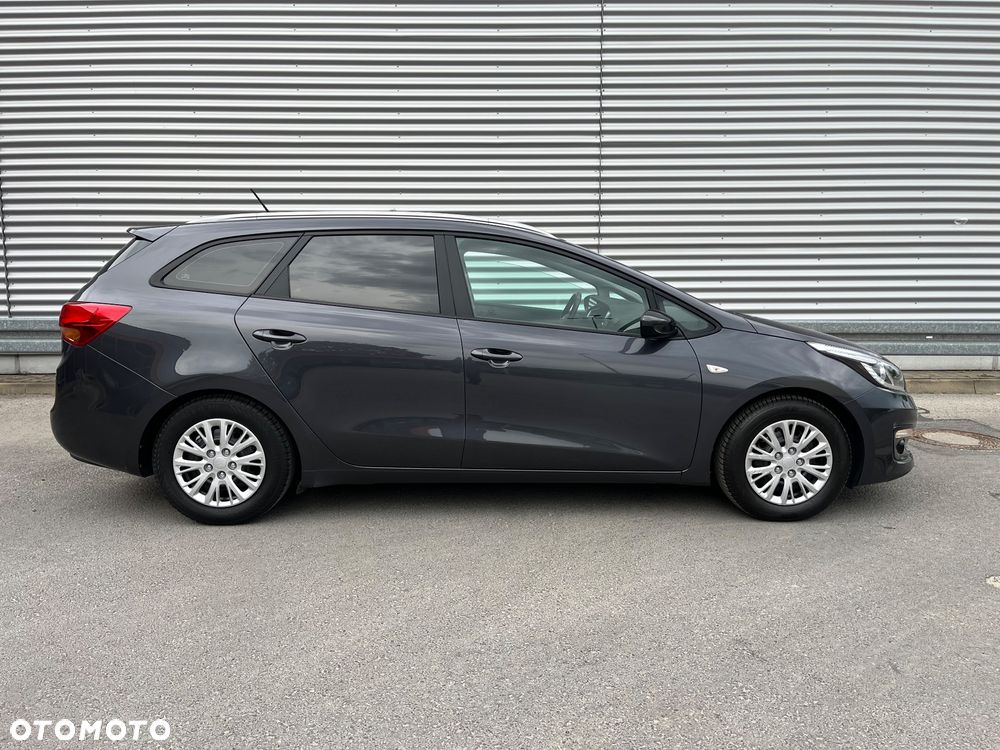 Kia Ceed 1.4 CVVT Attract - 8
