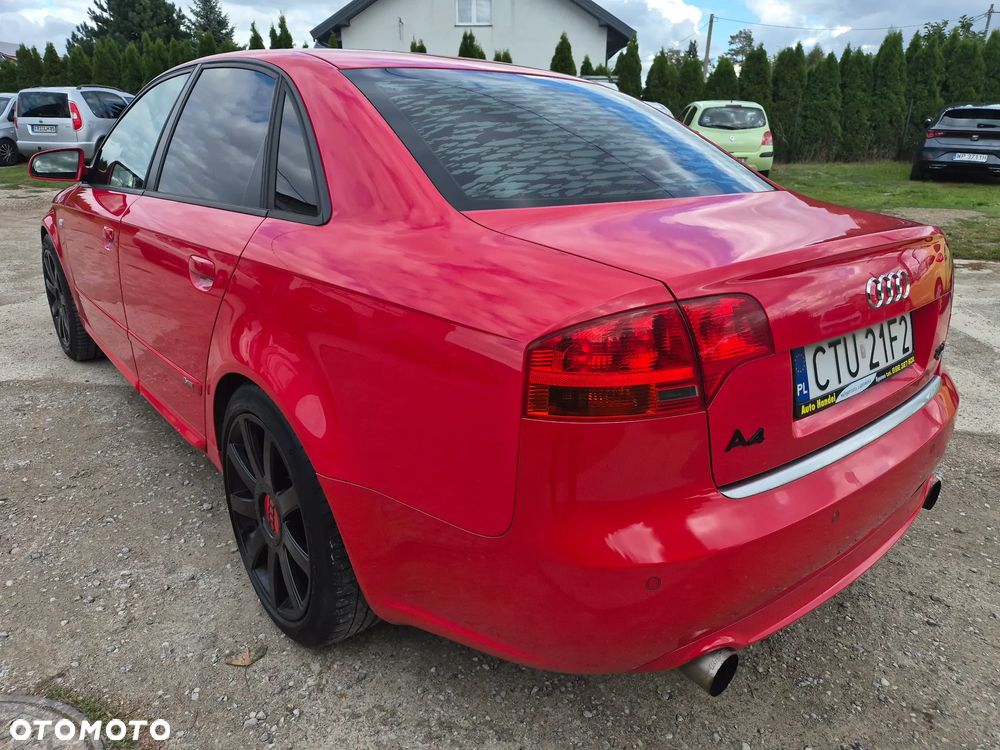 Audi A4 Limousine 2.0T FSI Quattro - 17