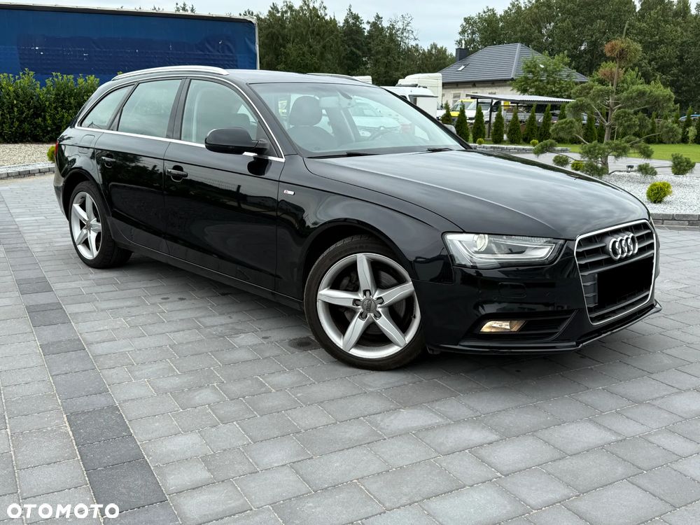 Audi A4 - 4