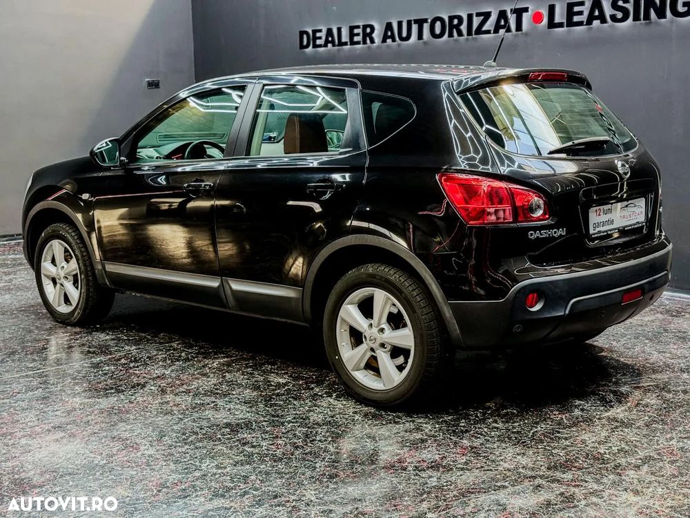 Nissan Qashqai - 2