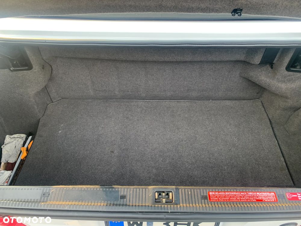 Mercedes-Benz SL - 30