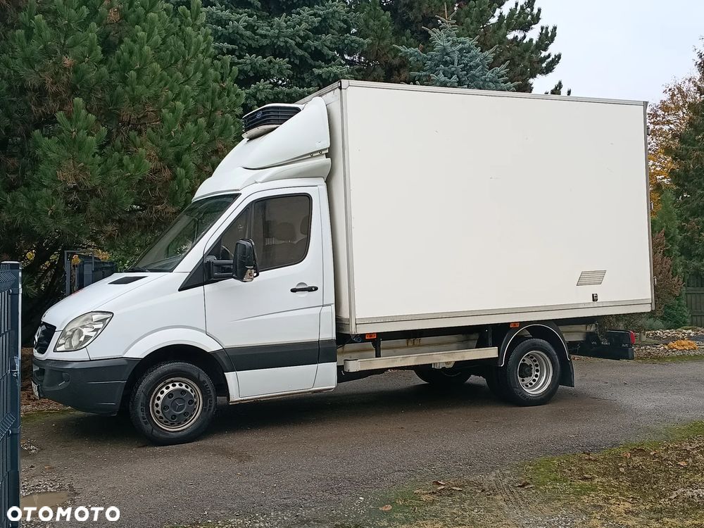 Mercedes-Benz Sprinter - 14