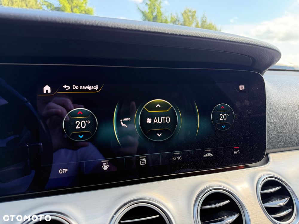 Mercedes-Benz Klasa E 220 d Avantgarde - 25