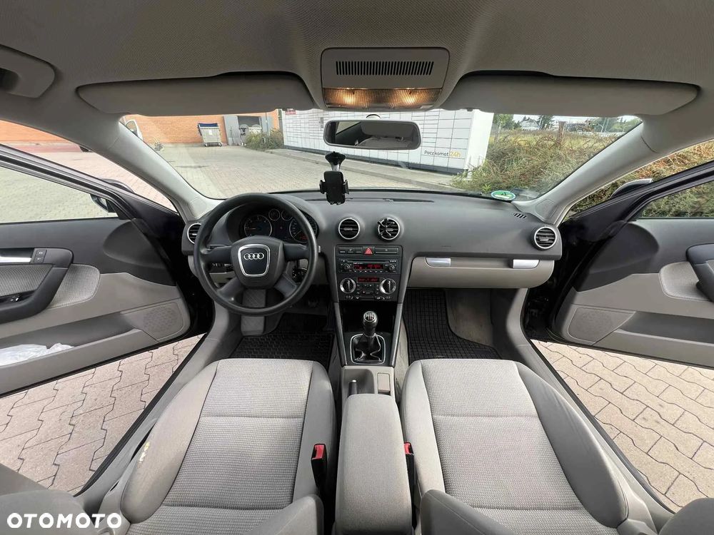 Audi A3 2.0 TDI Ambiente - 11