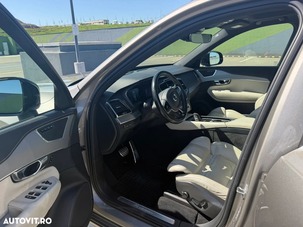 Volvo XC 90 - 24