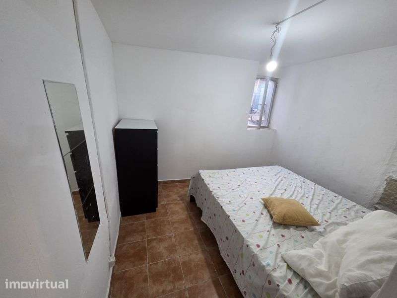 Alugo casa para casal na Areosa - Grande imagem: 3/5