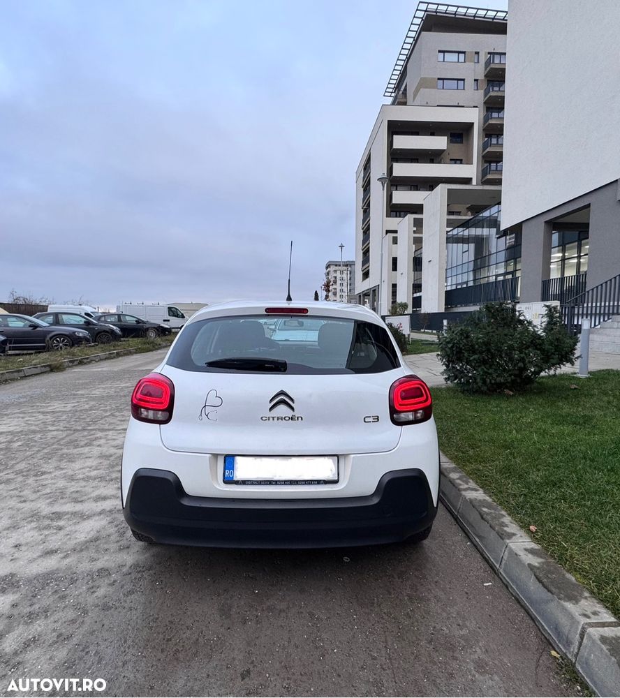 Citroën C3 1.2 PureTech BVM Shine - 9