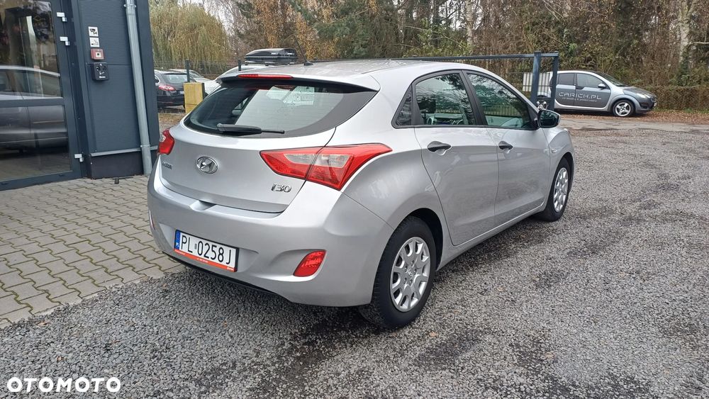 Hyundai i30 1.4 Classic - 4