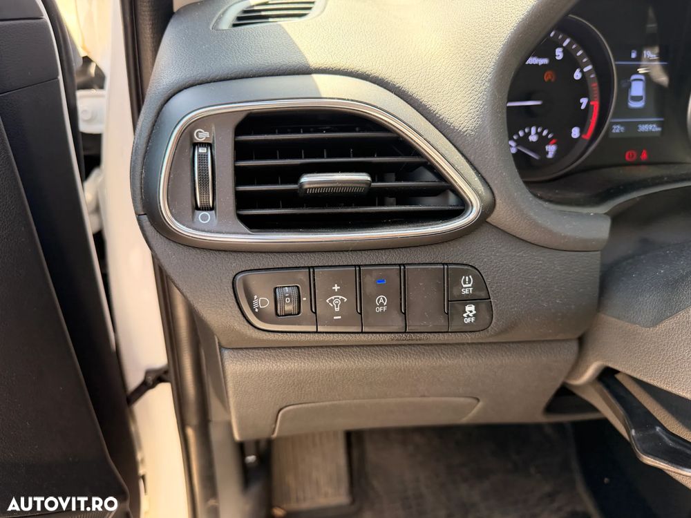 Hyundai i30 - 15