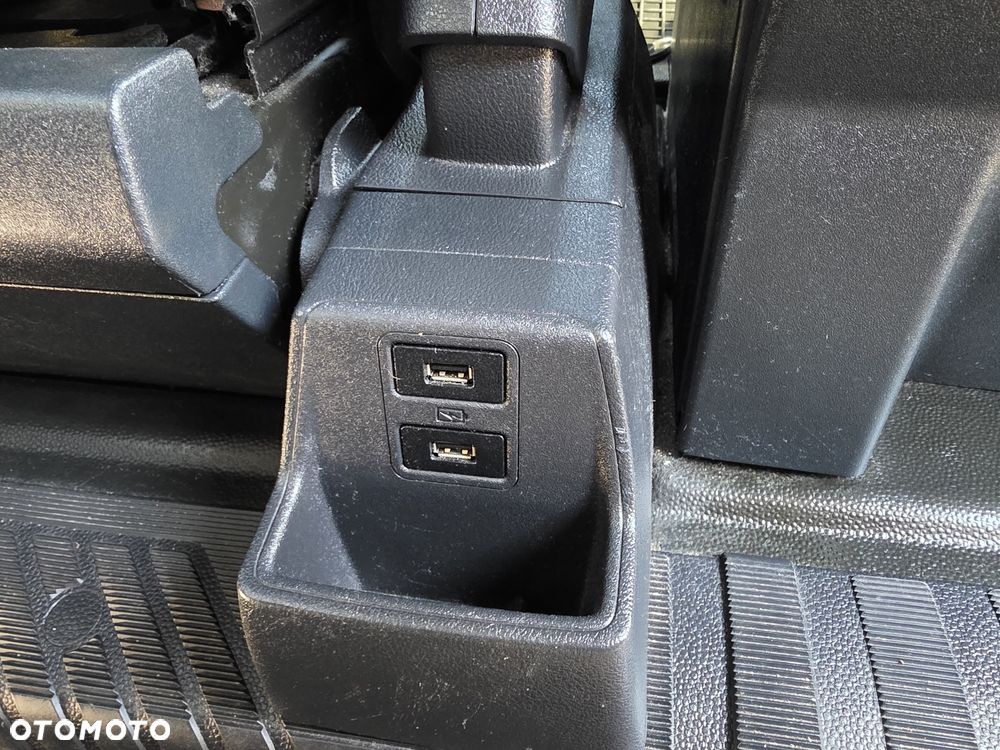 Ford Tourneo Custom 320 L2H1 VA MH Ambiente - 18