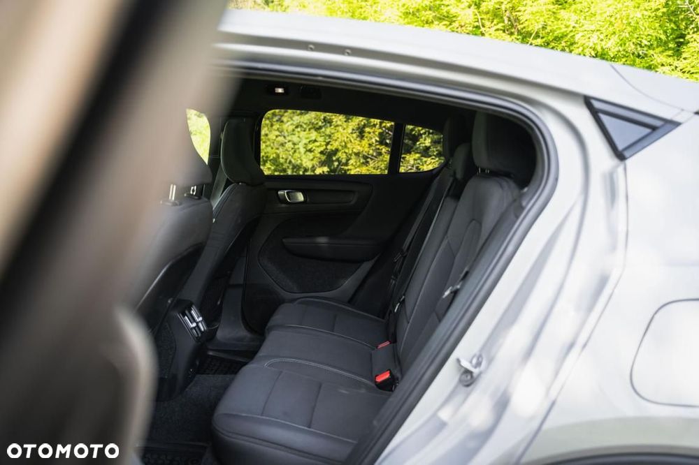Volvo C40 - 24