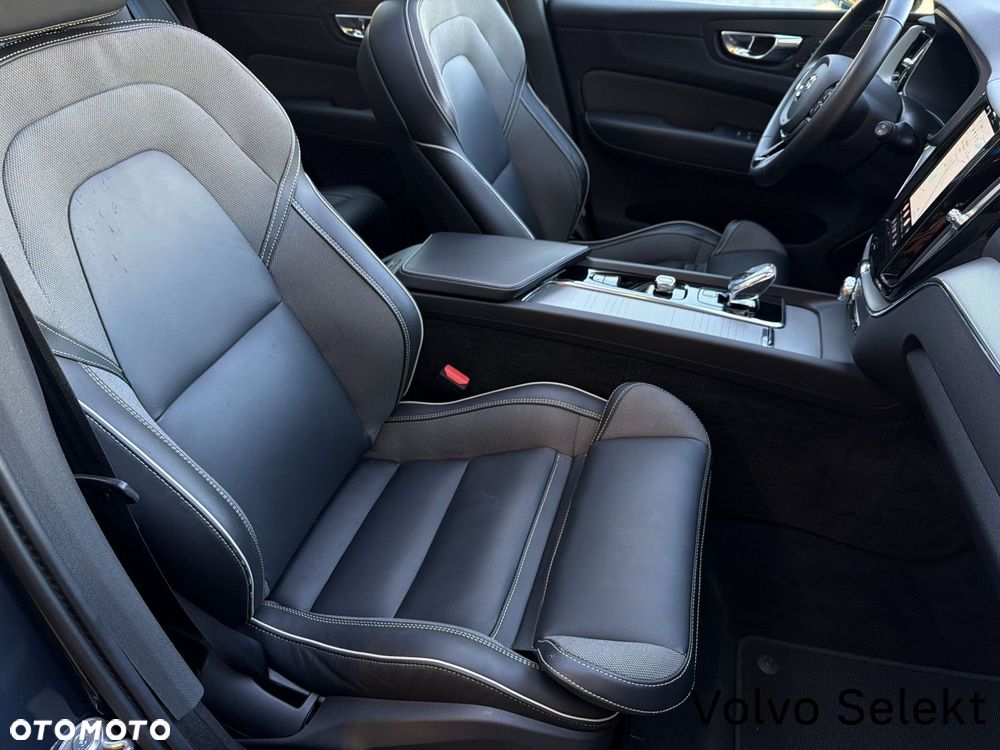 Volvo XC 60 - 24