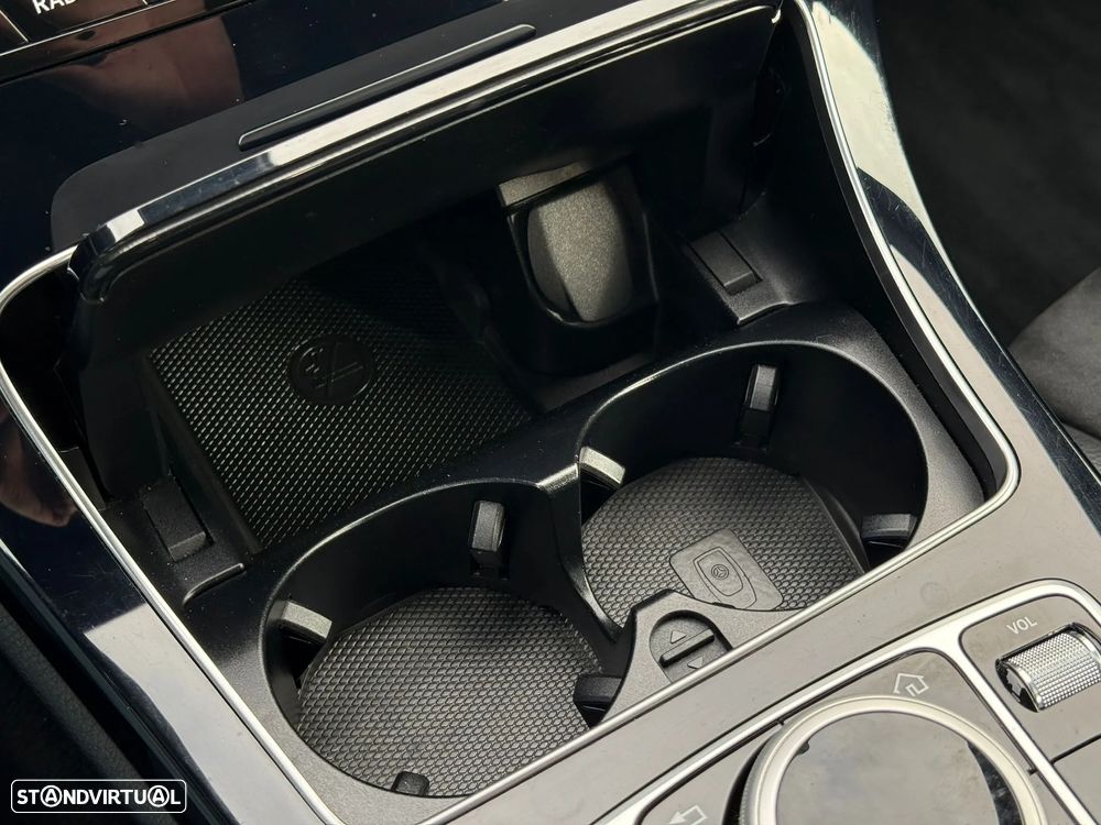 Mercedes-Benz C 300 de AMG Line - 27