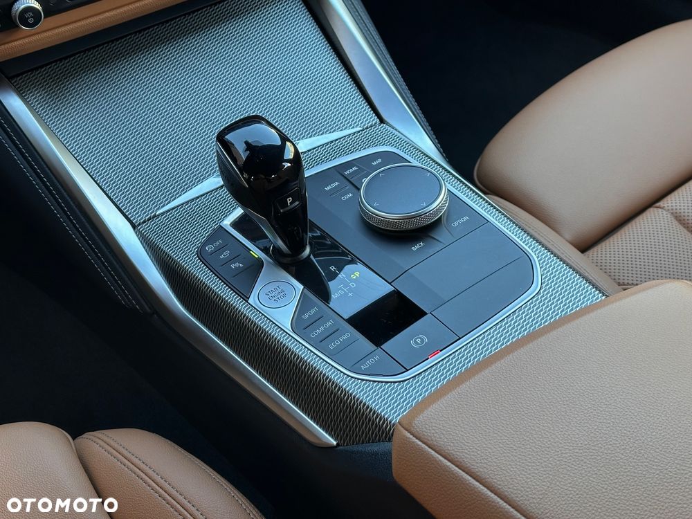 BMW Seria 4 M440i xDrive - 25