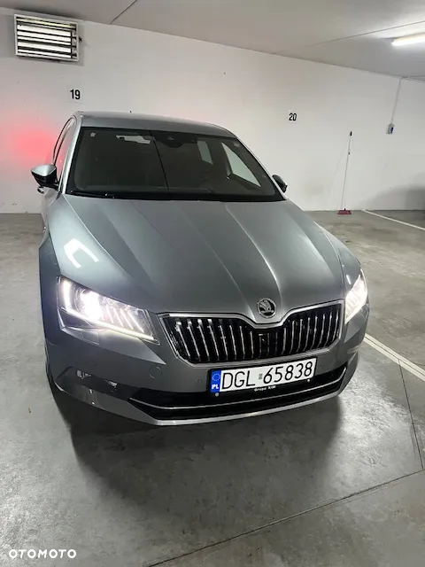 Skoda Superb 2.0 TSI 4x4 L&K DSG - 6