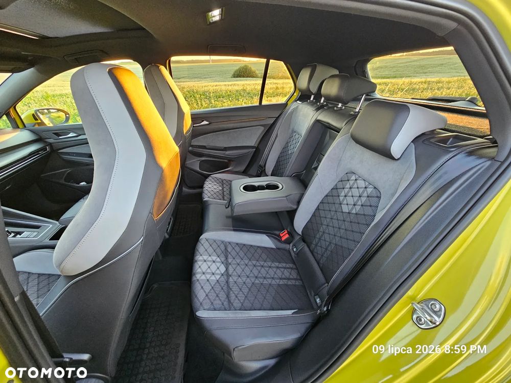 Volkswagen Golf 1.5 eTSI EVO R-Line DSG - 8