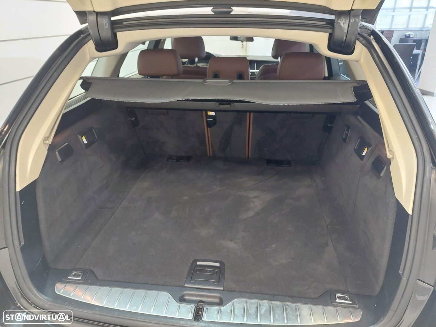 BMW 520 d Line Luxury - 29