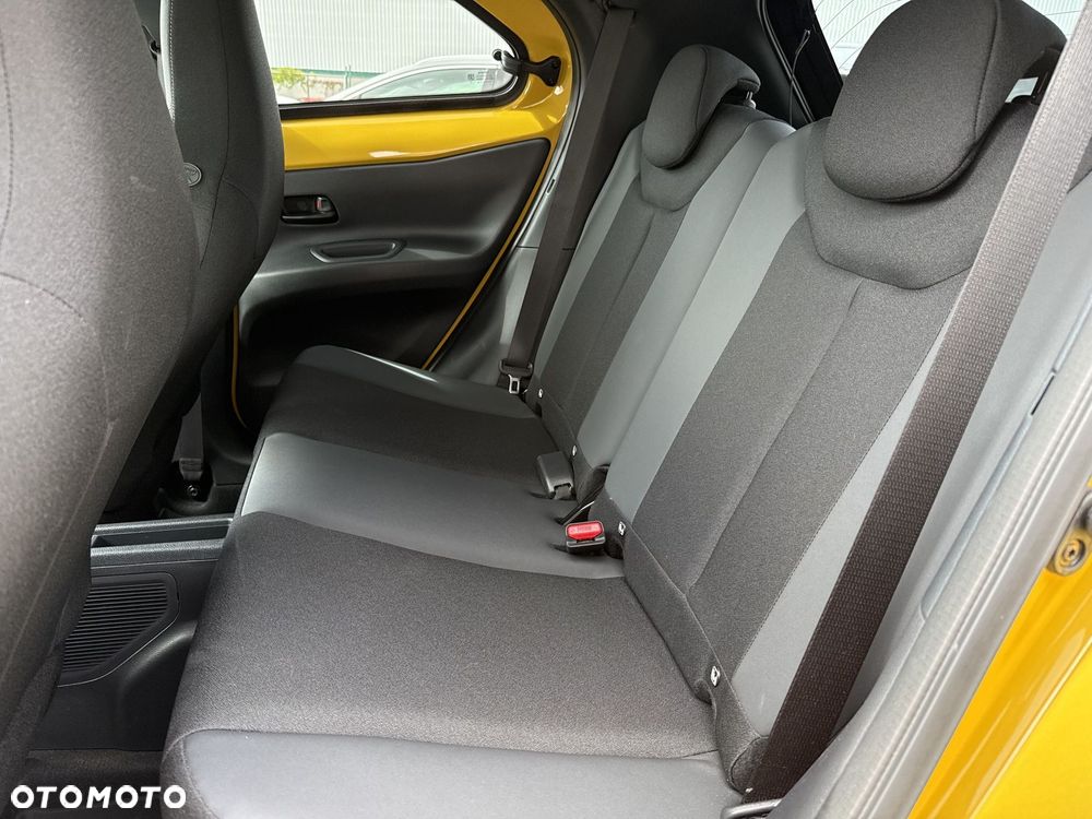 Toyota Aygo X - 12