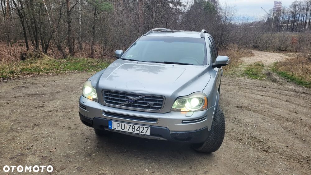 Volvo XC 90 4.4 V8 AWD R-Design - 1