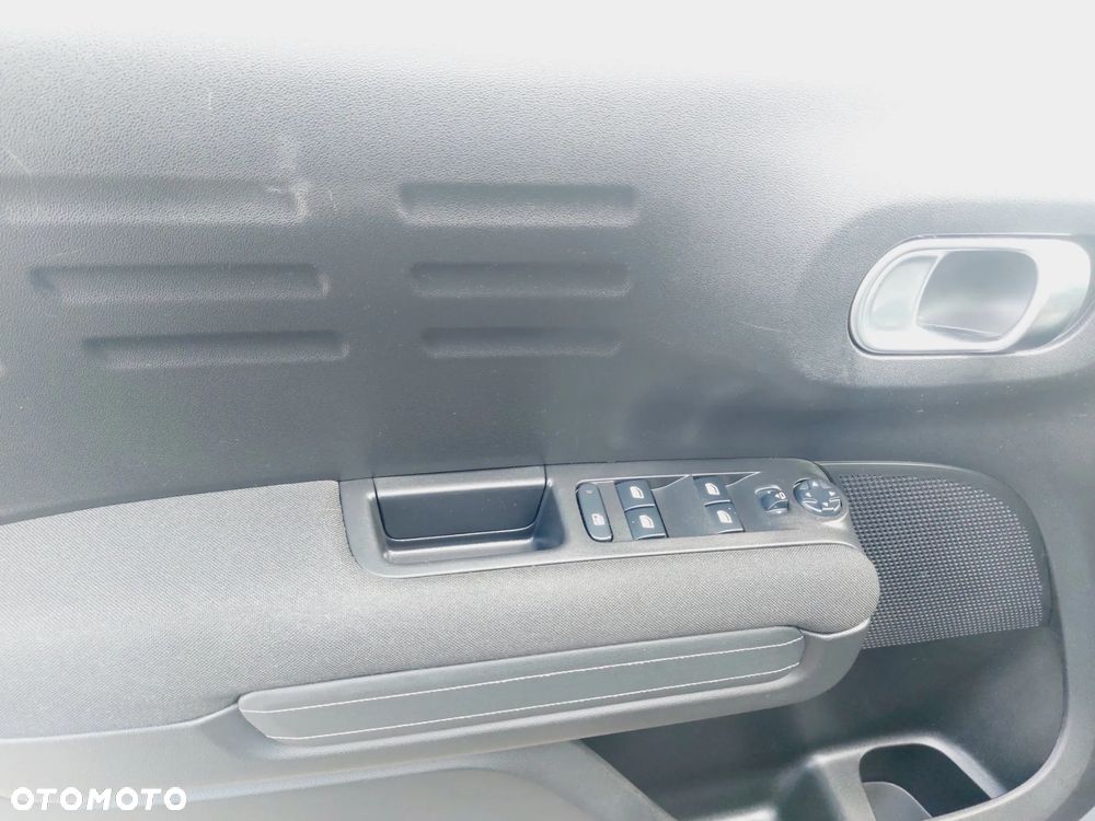 Citroën C3 Aircross 1.2 PureTech Origins S&S - 8