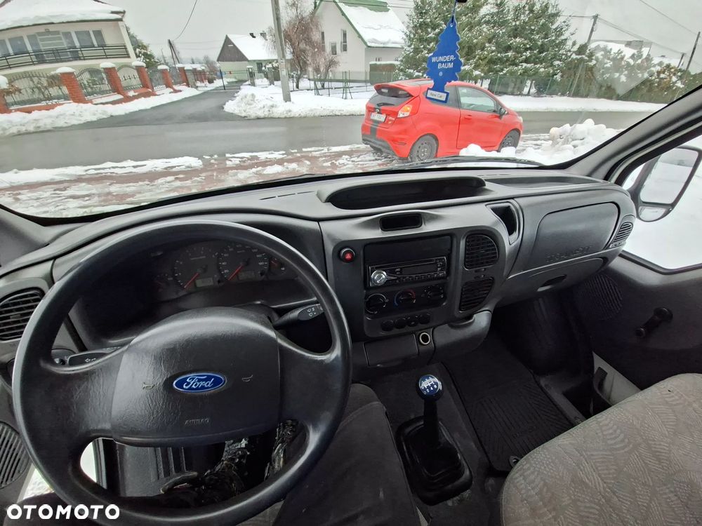 Ford Transit - 7