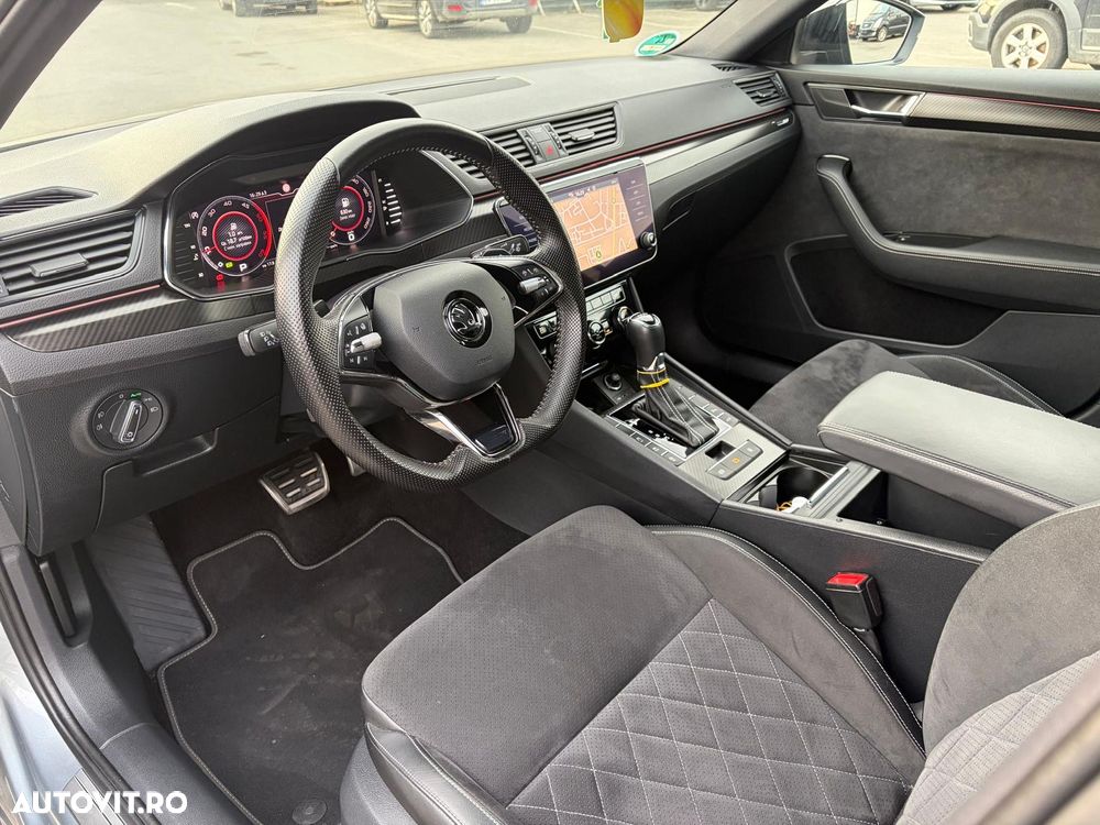 Skoda Superb 2.0 TDI DSG Sportline - 19