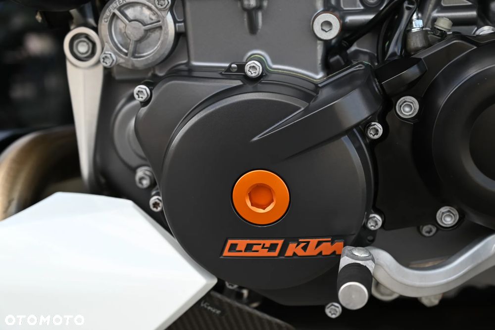 KTM Duke - 16