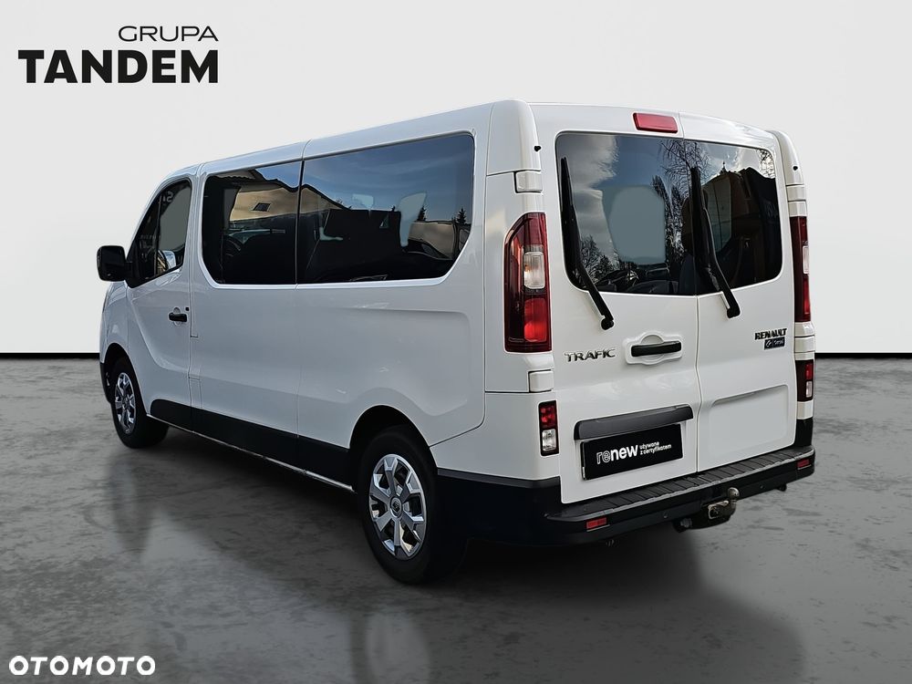 Renault Trafic 2.0 dCi - 7