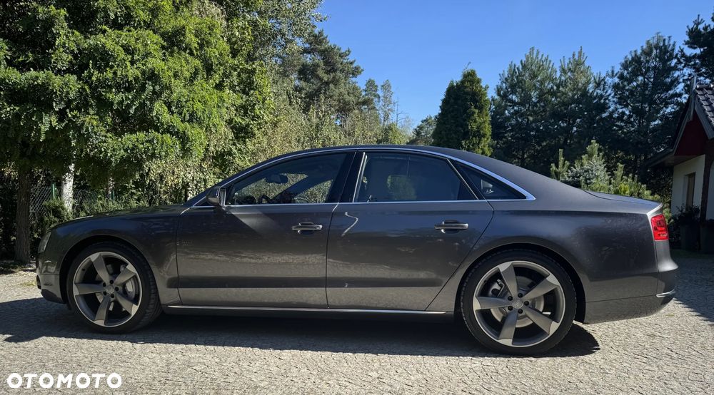 Audi A8 4.2 TDI Quattro - 12