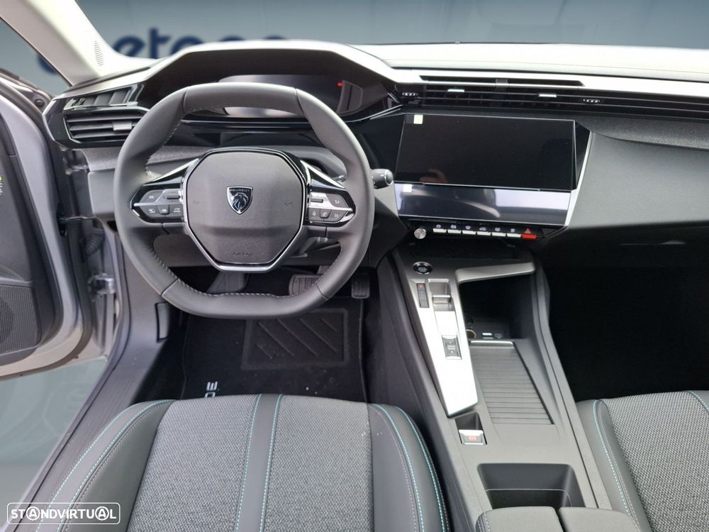 Peugeot e-308 54 kWh Allure - 13