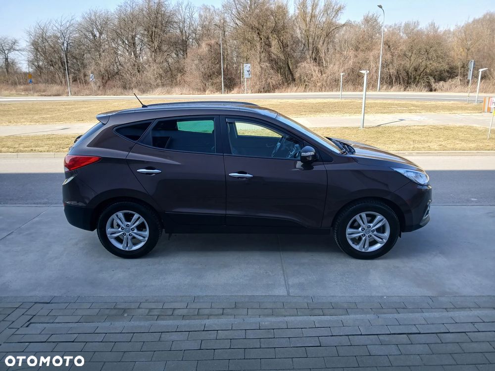 Hyundai ix35 1.7 CRDi 2WD blue Finale - 4