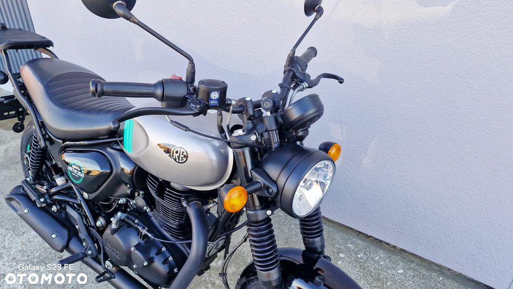 Royal Enfield HNTR - 11