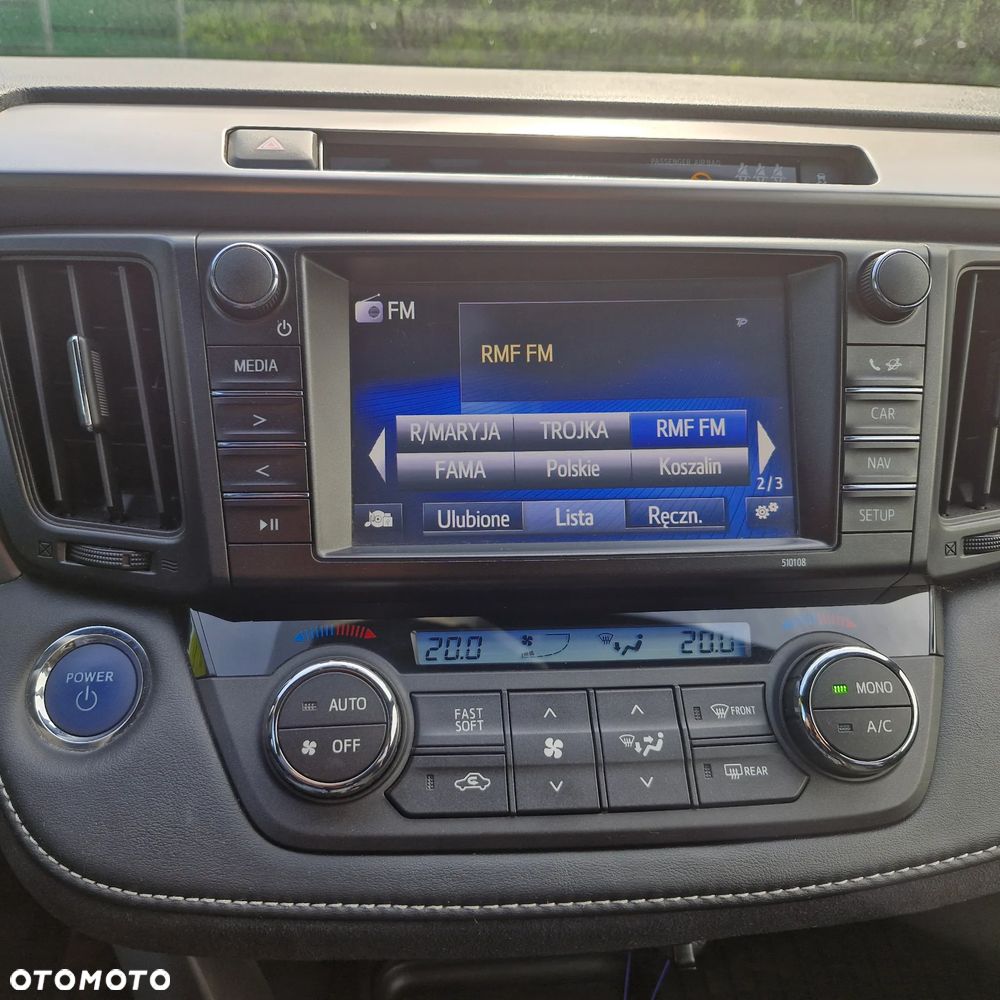 Toyota RAV4 - 18