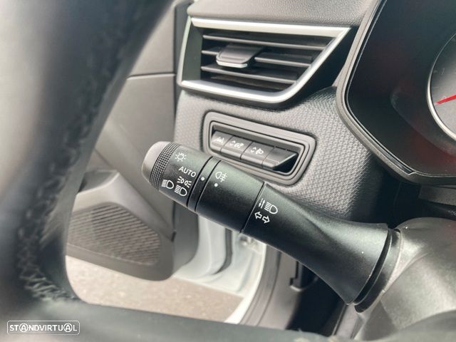 Renault Clio TCe 90 EQUILIBRE - 16
