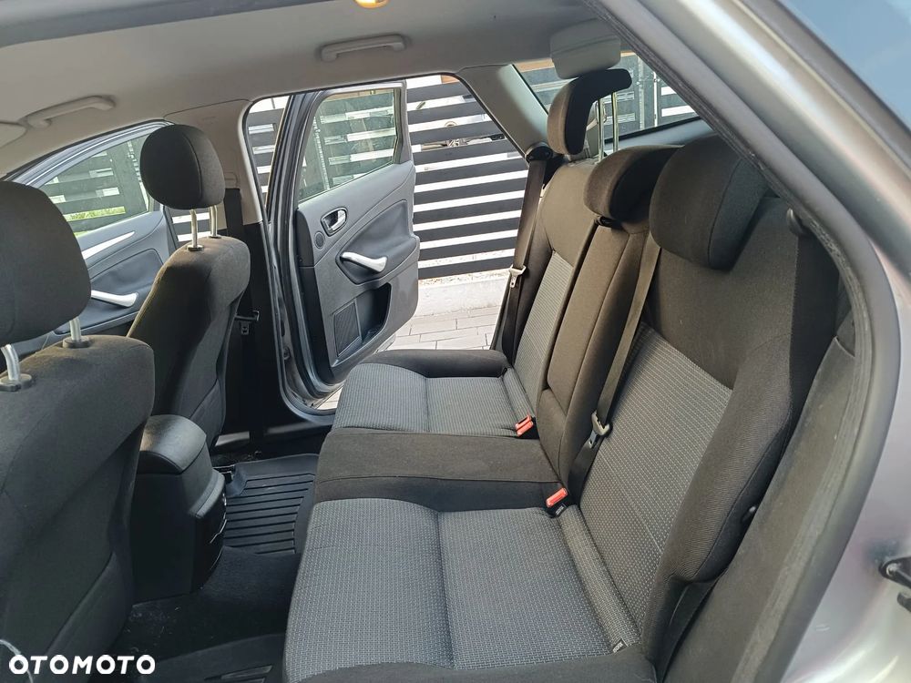 Ford Mondeo 2.0 Viva Titanium - 8