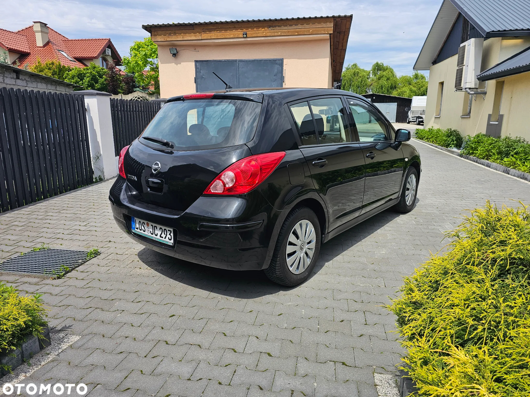 Nissan Tiida 1.6 Tekna - 5