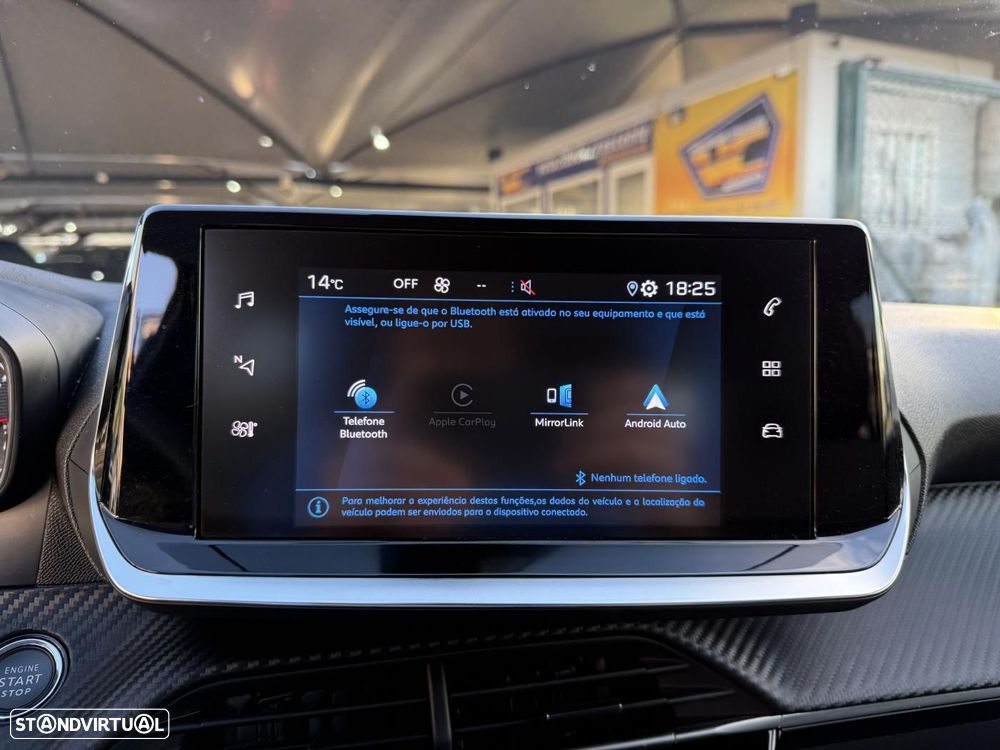 Peugeot 208 1.2 PureTech Allure - 26