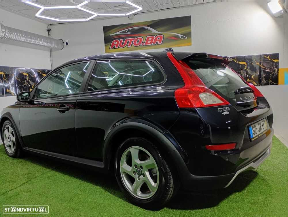 Volvo C30 1.6 D Drive Momentum — fotografia 33