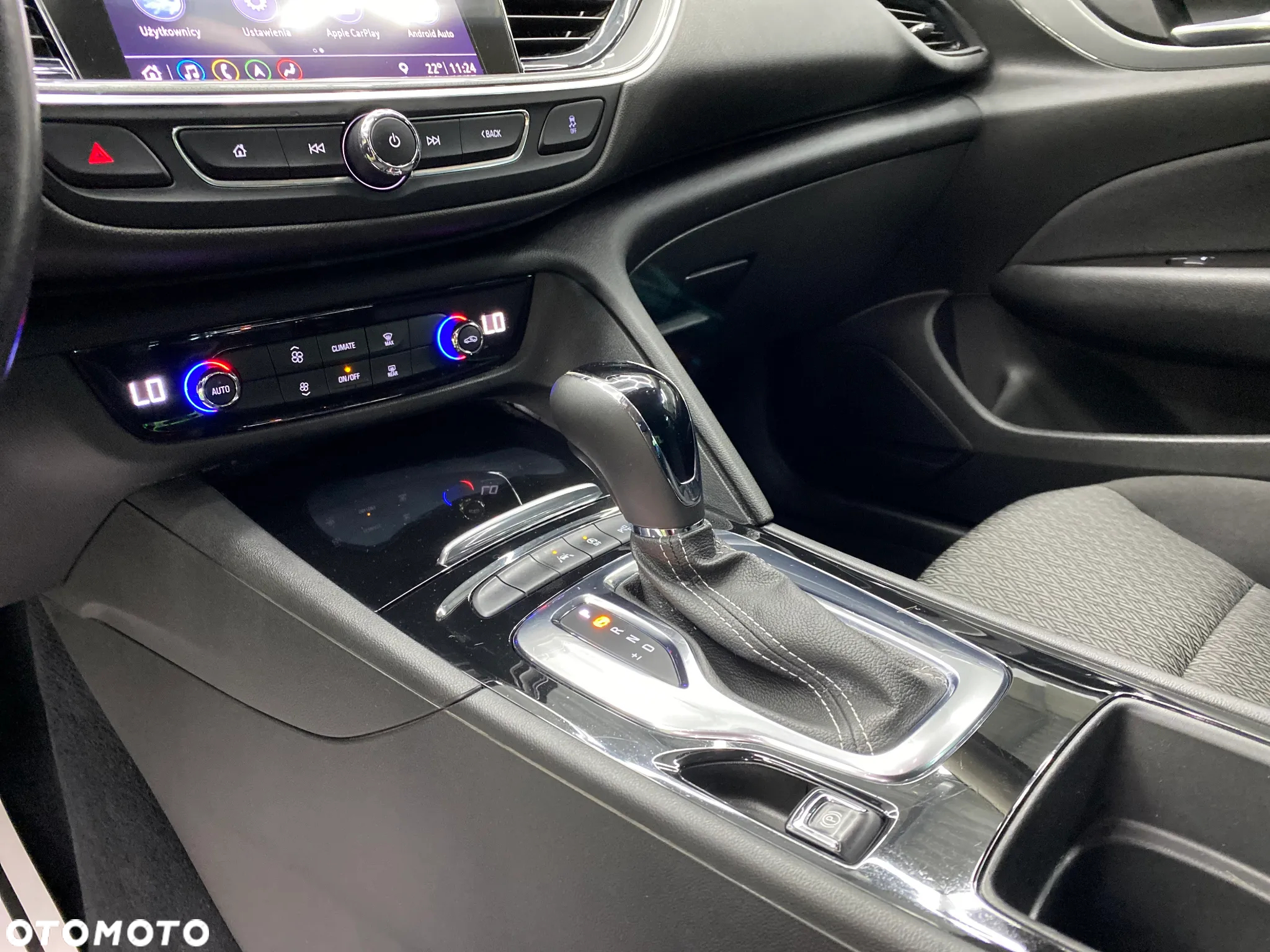 Opel Insignia - 4