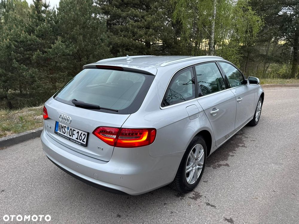 Audi A4 Avant 2.0 TDI DPF Ambiente - 4