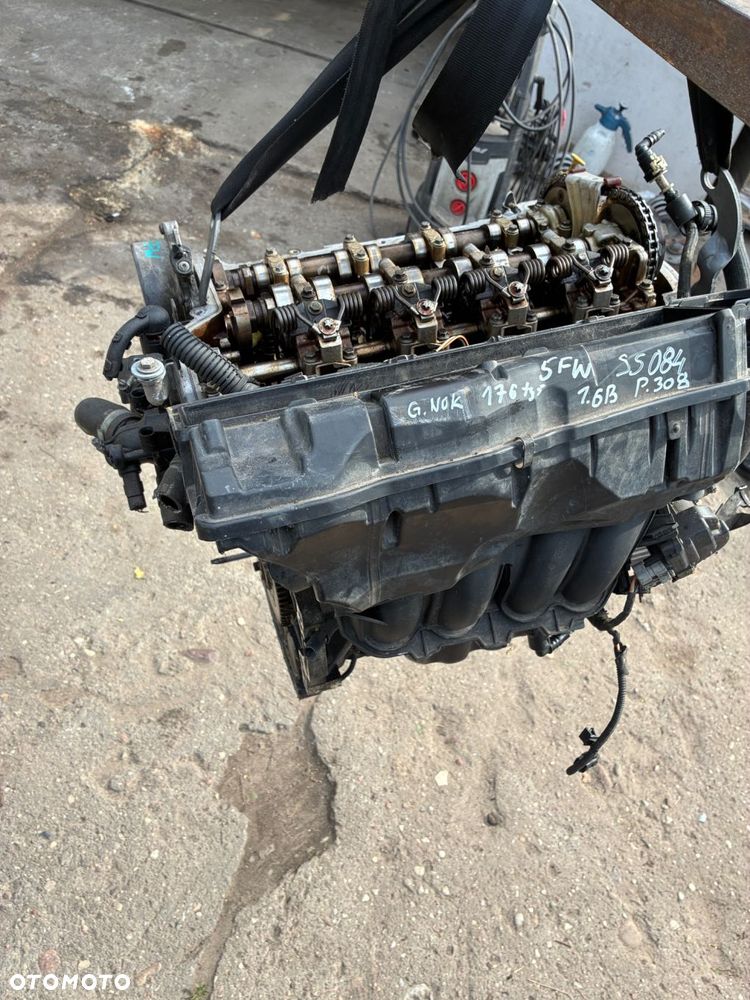 PEUGEOT 1.6B 5FW  PRZEBIEG SILNIK 176TYŚ PRZEBIEGU USZKODZONA GŁOWICA - 1