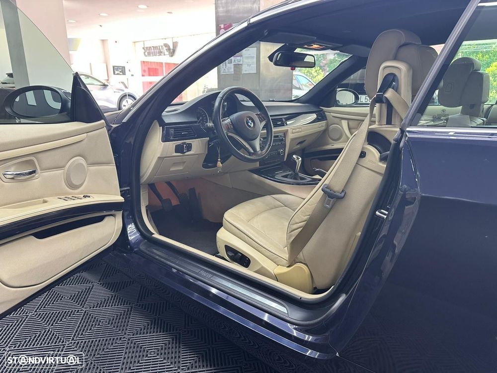 BMW 320 d Cabrio - 31