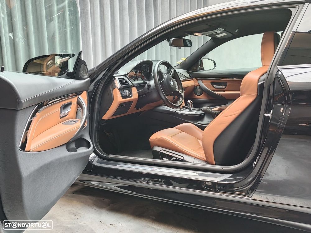 BMW M4 Auto - 9