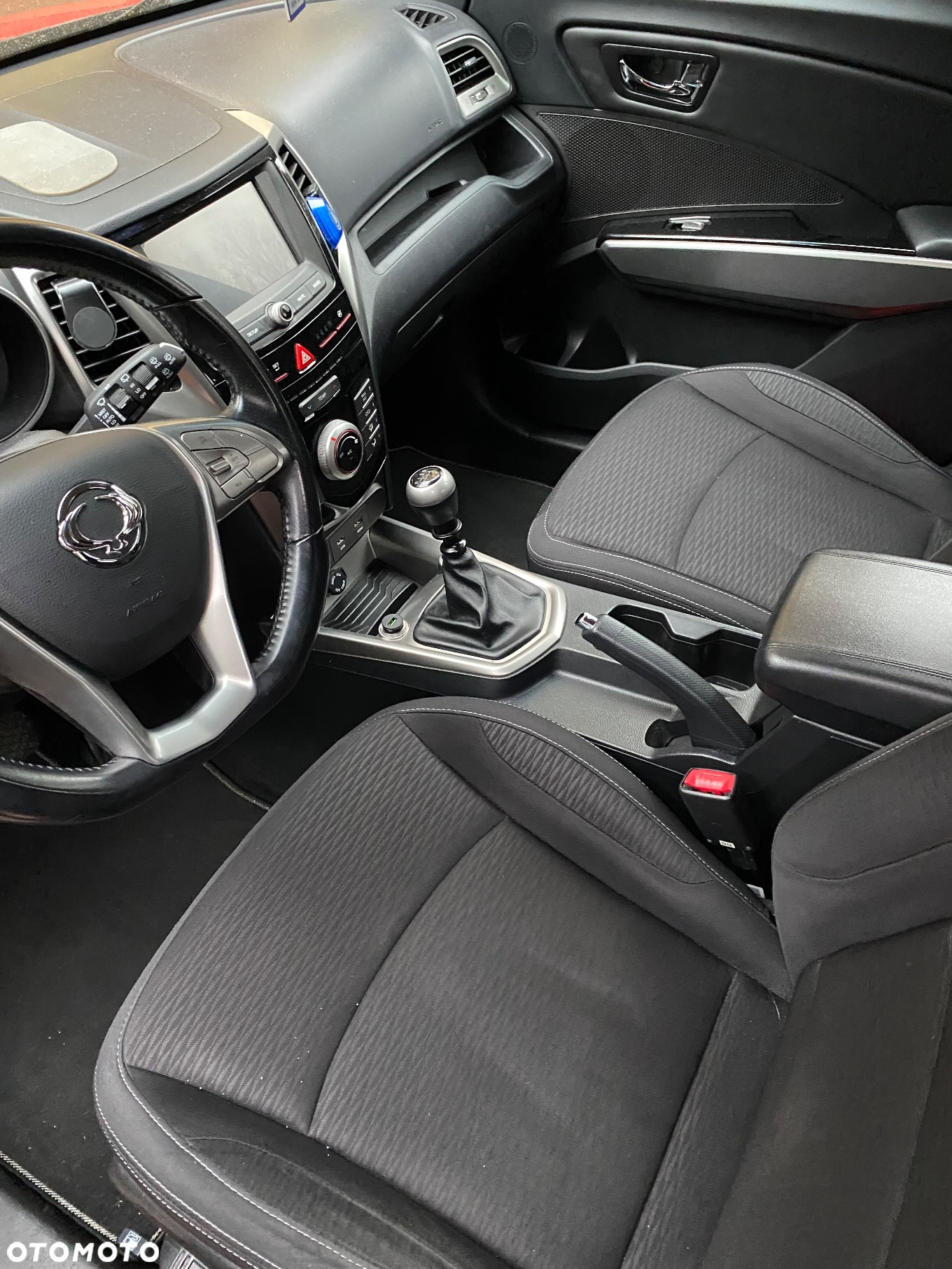 SsangYong/KGM Tivoli 1.6 D Quartz 4x4 - 12