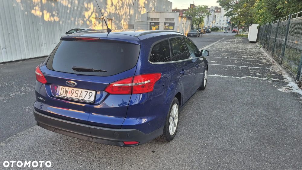 Ford Focus 1.5 TDCi DPF Start-Stopp-System Titanium - 4
