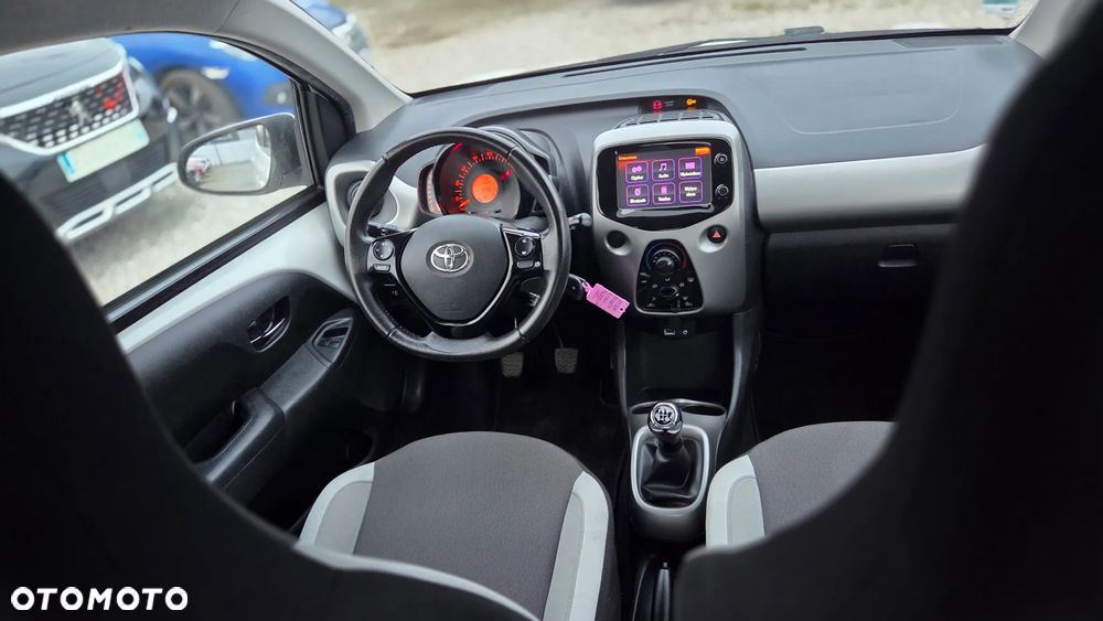 Toyota Aygo x-play Edition-S - 3